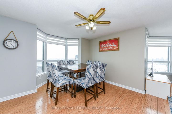 Photo 7 at 2807 - 8 Lisa Street, Queen Street Corridor, Brampton