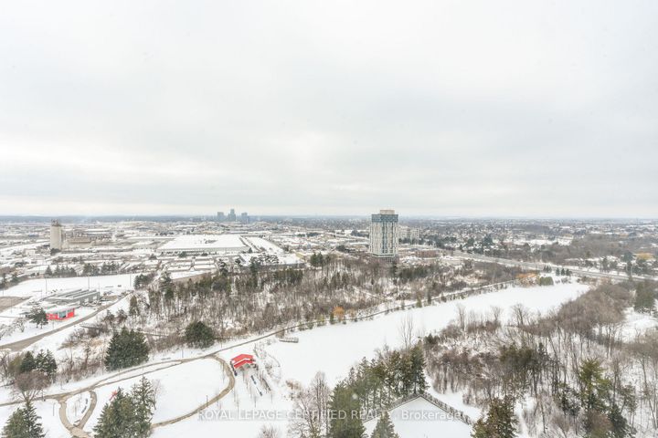 Photo 15 at 2807 - 8 Lisa Street, Queen Street Corridor, Brampton