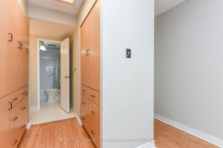 Photo 19 at 2807 - 8 Lisa Street, Queen Street Corridor, Brampton