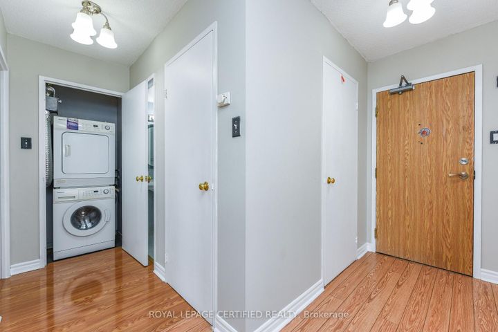 Photo 26 at 2807 - 8 Lisa Street, Queen Street Corridor, Brampton