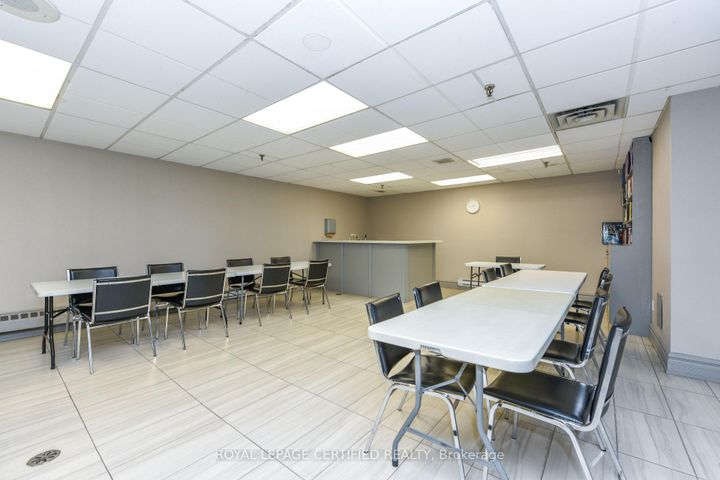 Photo 27 at 2807 - 8 Lisa Street, Queen Street Corridor, Brampton