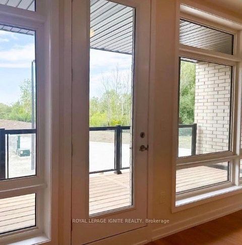 Photo 5 at 55 Chiffon Street, Steeles West Industrial, Vaughan