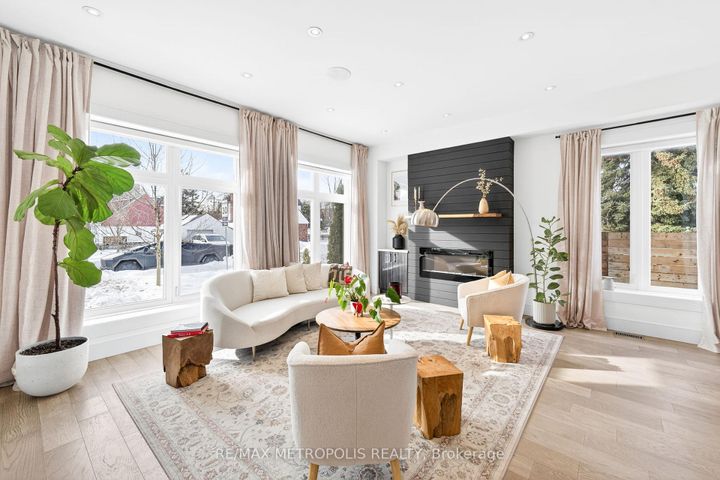 Photo 5 at 69 Mystic Avenue, Oakridge, Toronto