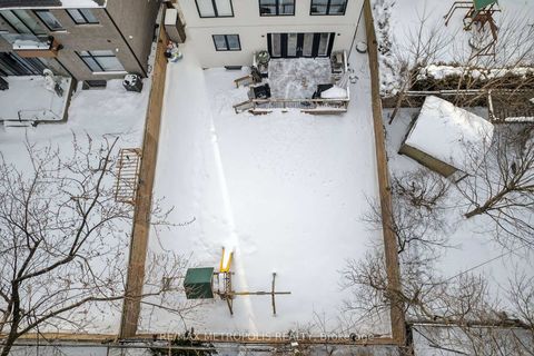 Photo 3 at 69 Mystic Avenue, Oakridge, Toronto