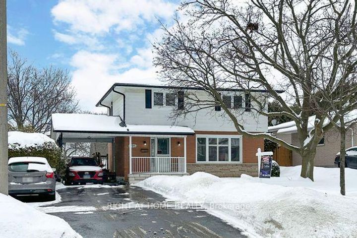 Photo 2 at 295 Central Park Boulevard N, O'Neill, Oshawa