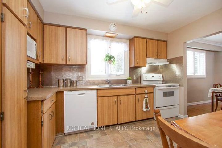 Photo 5 at 295 Central Park Boulevard N, O'Neill, Oshawa