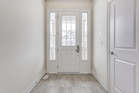 Photo 3 at 27 ROGERSON Street E, Newcastle, Clarington