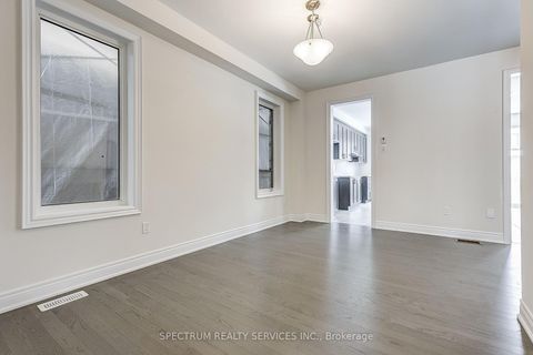 Photo 5 at 27 ROGERSON Street E, Newcastle, Clarington