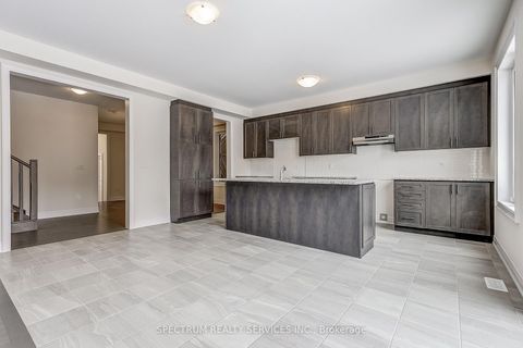 Photo 13 at 27 ROGERSON Street E, Newcastle, Clarington