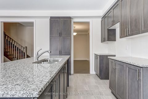 Photo 14 at 27 ROGERSON Street E, Newcastle, Clarington