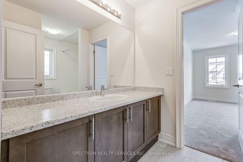 Photo 34 at 27 ROGERSON Street E, Newcastle, Clarington