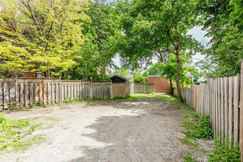 Photo 37 at 37 Ross Street, Sunnidale, Barrie