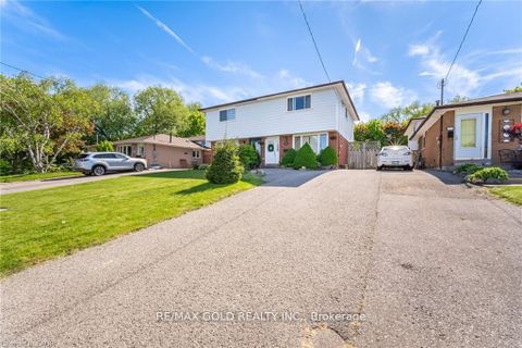 Photo 2 at 232 Durham Street, Vanier, Oshawa
