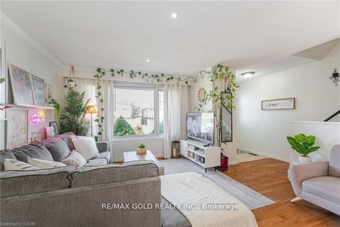 Photo 7 at 232 Durham Street, Vanier, Oshawa