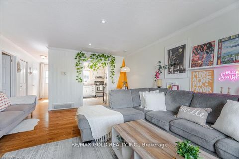 Photo 10 at 232 Durham Street, Vanier, Oshawa