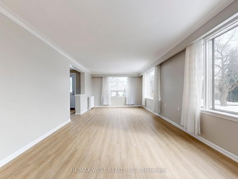 Photo 7 at 16 Upwood Avenue, Rustic, Toronto