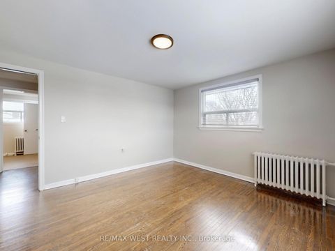 Photo 20 at 16 Upwood Avenue, Rustic, Toronto