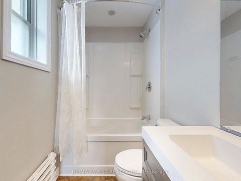 Photo 33 at 16 Upwood Avenue, Rustic, Toronto