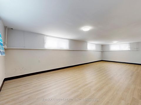 Photo 38 at 16 Upwood Avenue, Rustic, Toronto