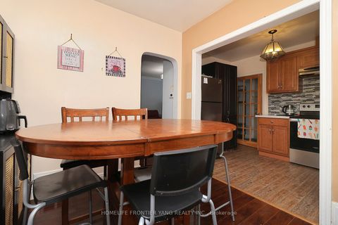 Photo 6 at 30 Silvercrest Avenue, Alderwood, Toronto