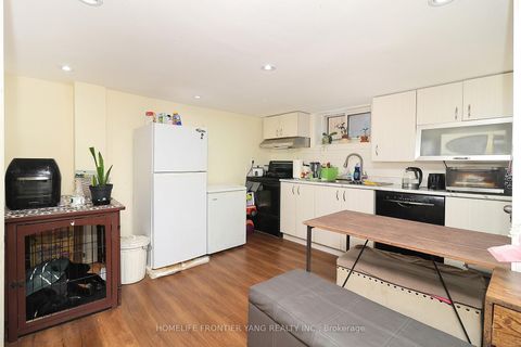 Photo 15 at 30 Silvercrest Avenue, Alderwood, Toronto