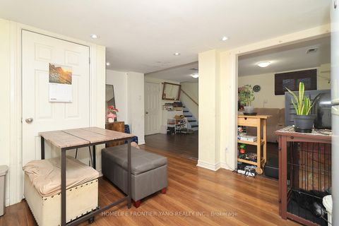 Photo 16 at 30 Silvercrest Avenue, Alderwood, Toronto