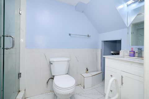 Photo 22 at 30 Silvercrest Avenue, Alderwood, Toronto