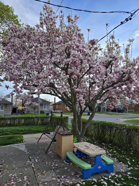 Photo 26 at 30 Silvercrest Avenue, Alderwood, Toronto