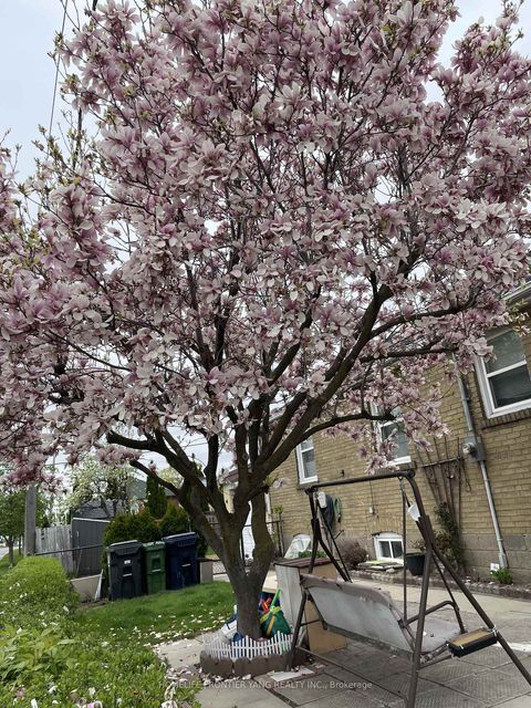 Photo 27 at 30 Silvercrest Avenue, Alderwood, Toronto