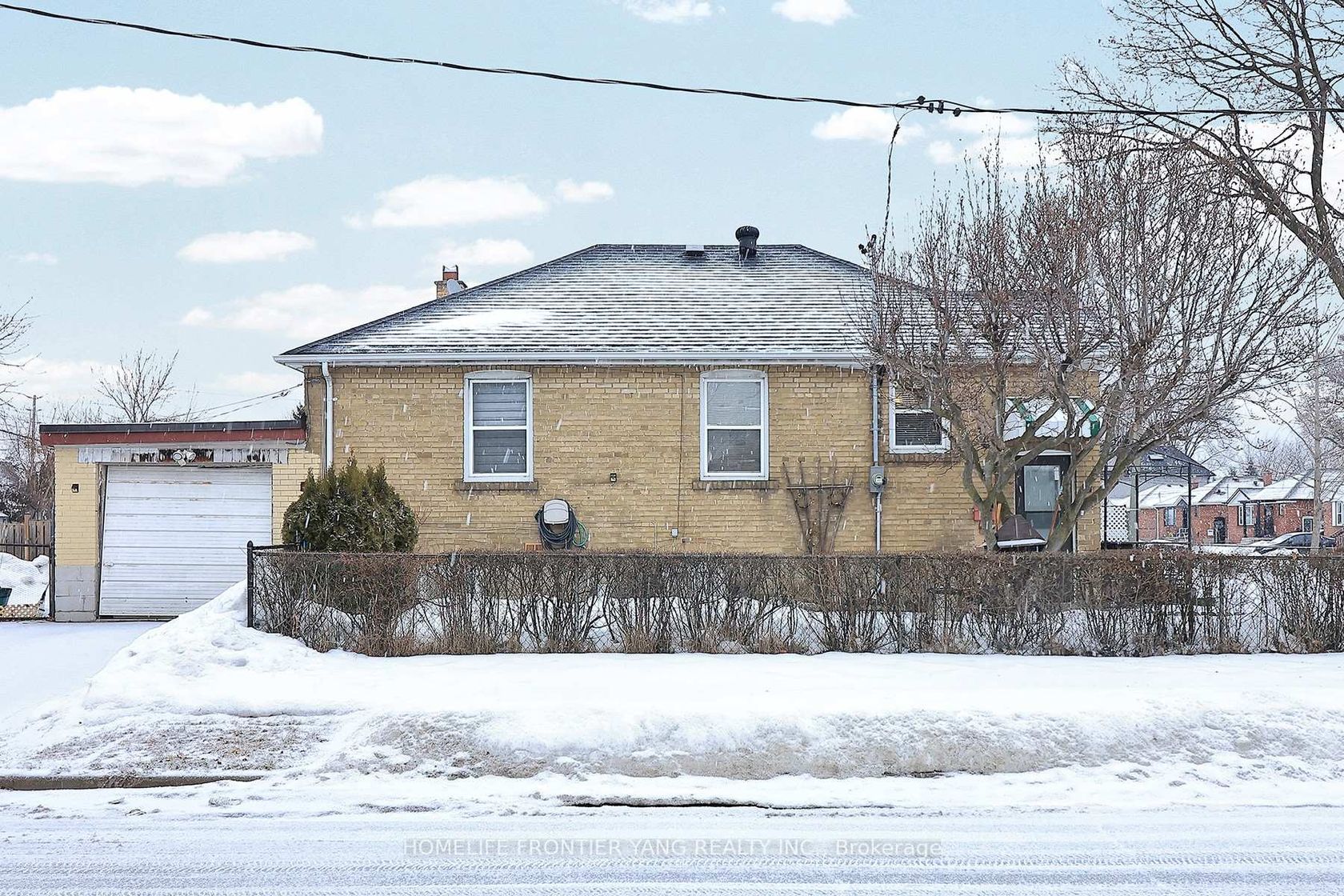 30 Silvercrest Avenue, Alderwood, Toronto 