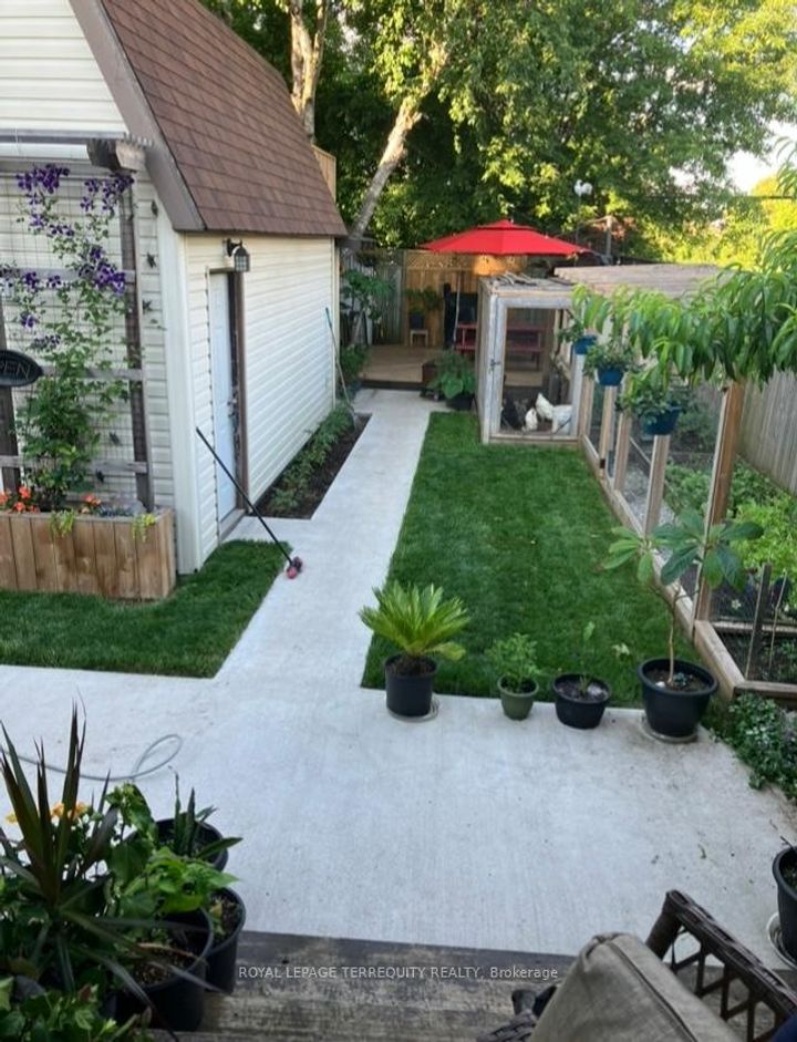 Photo 32 at 5 Acorn Avenue, City Centre West, Toronto