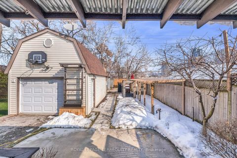 Photo 22 at 5 Acorn Avenue, City Centre West, Toronto