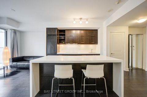 Photo 9 at 1501 - 1080 Bay Street, Bay Street Corridor, Toronto