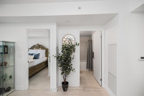 Photo 12 at 619 - 10 Gibbs Road, City Centre West, Toronto