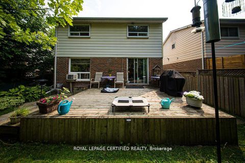 Photo 2 at 386 Handley Crescent, Central Newmarket, Newmarket