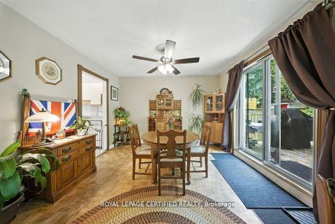 Photo 14 at 386 Handley Crescent, Central Newmarket, Newmarket