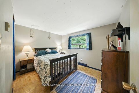 Photo 17 at 386 Handley Crescent, Central Newmarket, Newmarket