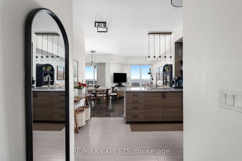 Photo 4 at 1207 - 7730 Kipling Avenue, Vaughan Grove, Vaughan