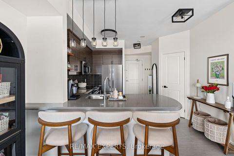 Photo 7 at 1207 - 7730 Kipling Avenue, Vaughan Grove, Vaughan