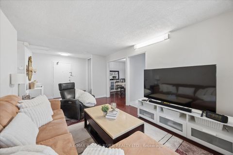 Photo 4 at 1504 - 100 Wingarden Court, Malvern, Toronto