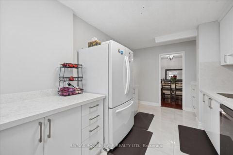Photo 11 at 1504 - 100 Wingarden Court, Malvern, Toronto