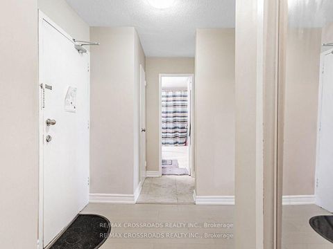 Photo 4 at 206 - 60 Stevenson Road, Jamestown, Toronto
