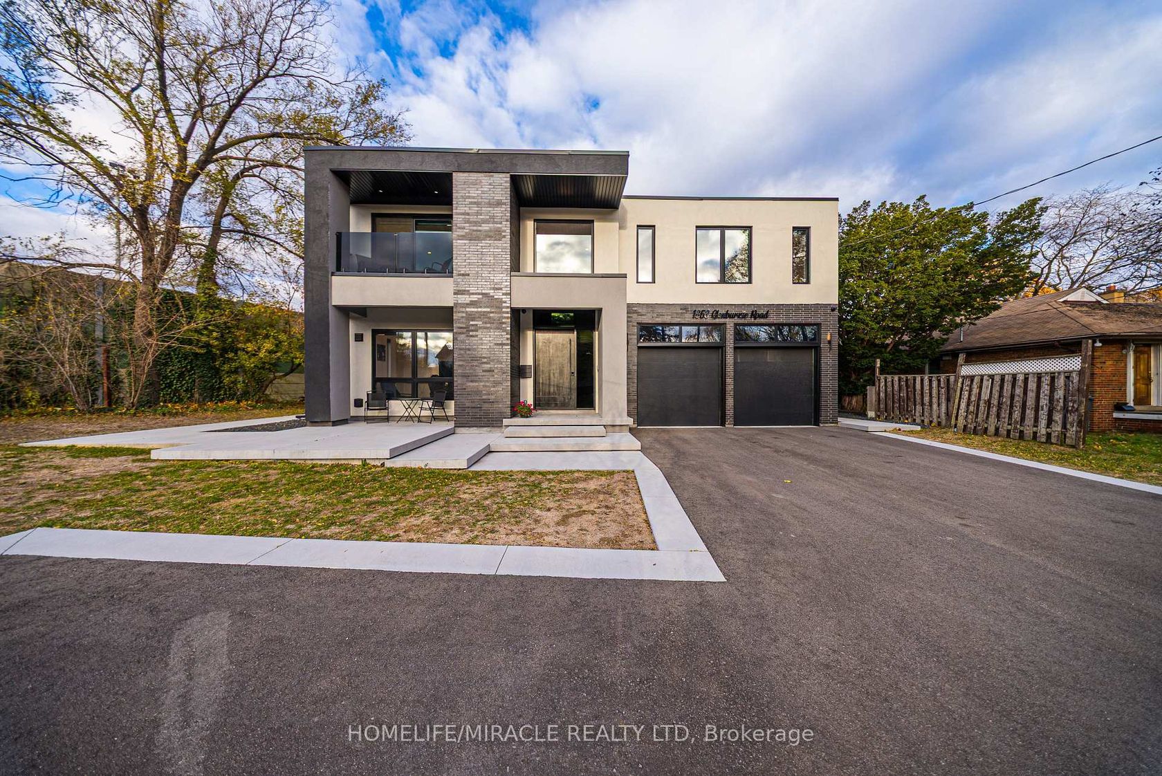 1653 Glenburnie Road, Mineola, Mississauga 