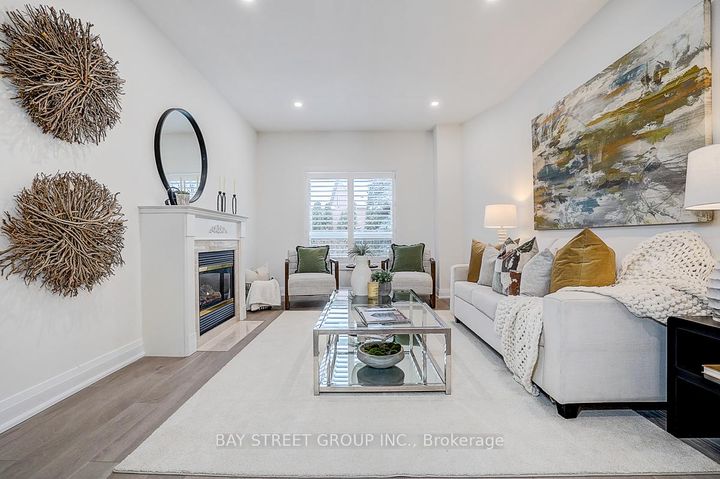 Photo 11 at 10 Kimono Crescent, Rouge Woods, Richmond Hill