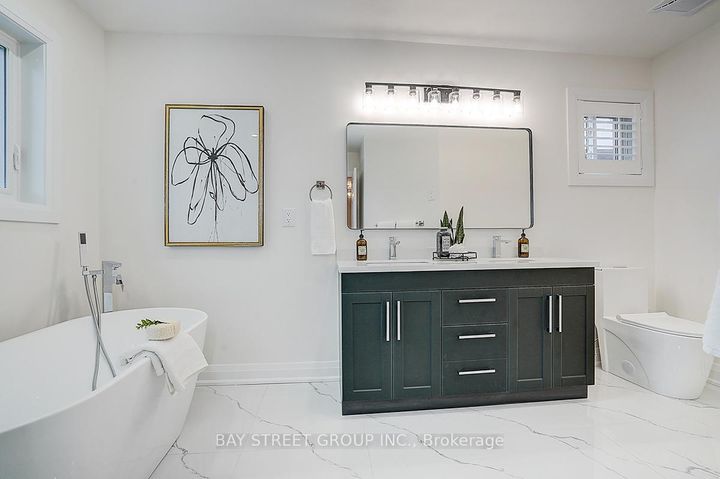 Photo 21 at 10 Kimono Crescent, Rouge Woods, Richmond Hill