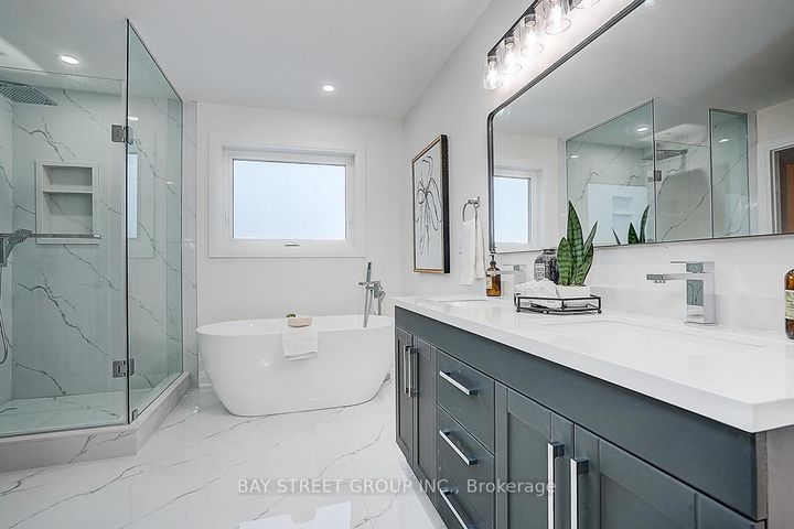 Photo 22 at 10 Kimono Crescent, Rouge Woods, Richmond Hill