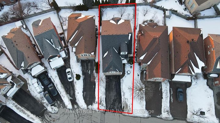 Photo 37 at 10 Kimono Crescent, Rouge Woods, Richmond Hill