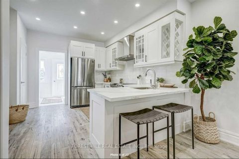 Photo 7 at 1297 Davenport Road, Junction, Toronto