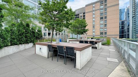 Photo 28 at 311 - 30 Nelson Street, Waterfront Communities C1, Toronto