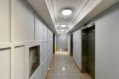 Photo 3 at 116 - 11121 Yonge Street, Devonsleigh, Richmond Hill